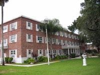 Curtis Hall